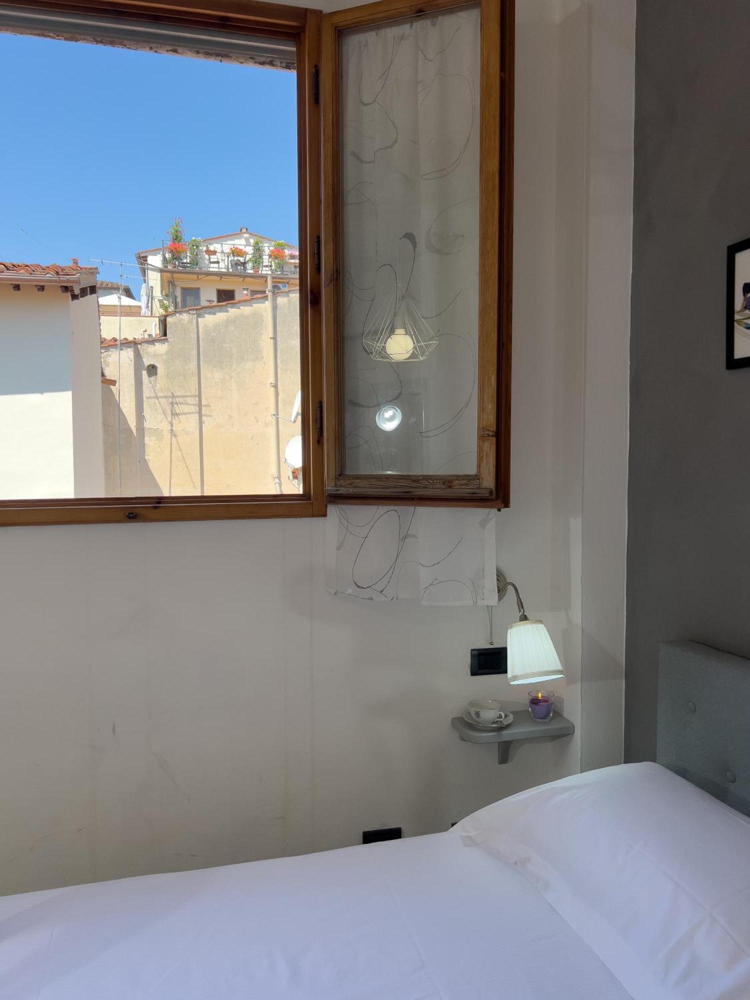 Lezioso, Apartments In Флоренция Екстериор снимка